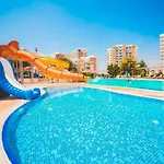 With Pool Access At Caesar Apartment Trikomo