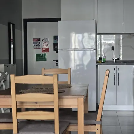 With Pool Access At Caesar *