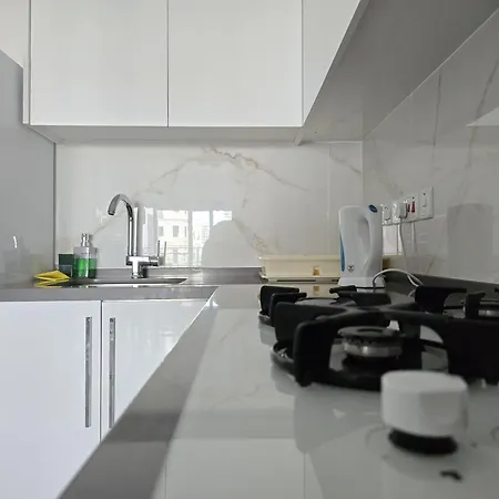 With Pool Access At Caesar *