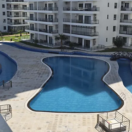 With Pool Access At Caesar * Trikomo